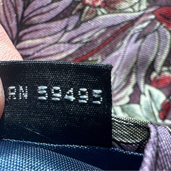 Vintage ISACO Italian 100% Silk Floral Tie Made Italy Botanical 3.5x56 Preppy - Picture 7 of 12